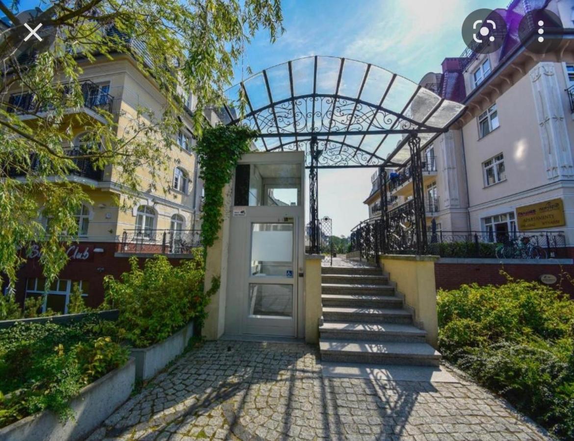 Apartament Korona Krolow Свиноуйсьце Экстерьер фото